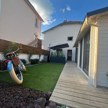 Chalet Cosy Atypique Vichy Exterior photo