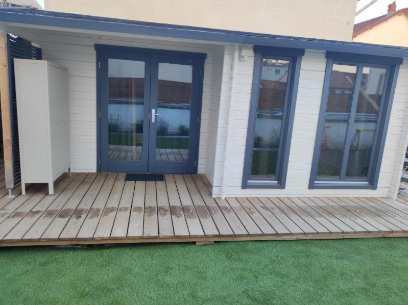 Chalet Cosy Atypique Vichy Exterior photo